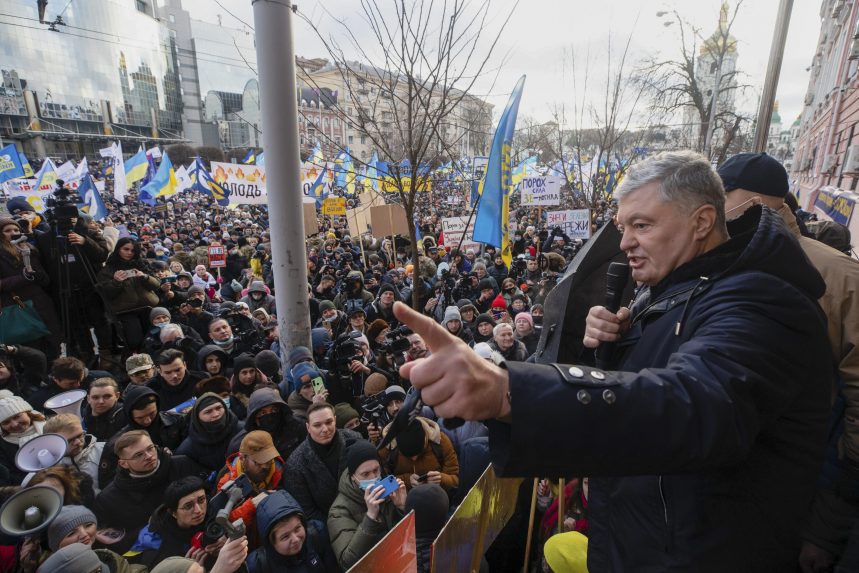 Most nem lehet választásokat tartani Ukrajnában a volt ukrán államfő szerint