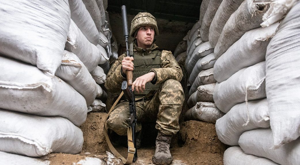 Ukrajna: Mariupol nem került orosz kézre
