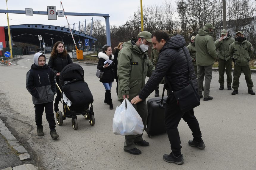 Már több mint 90 ezren lépték át a szlovák-ukrán határt a háború kirobbanása óta