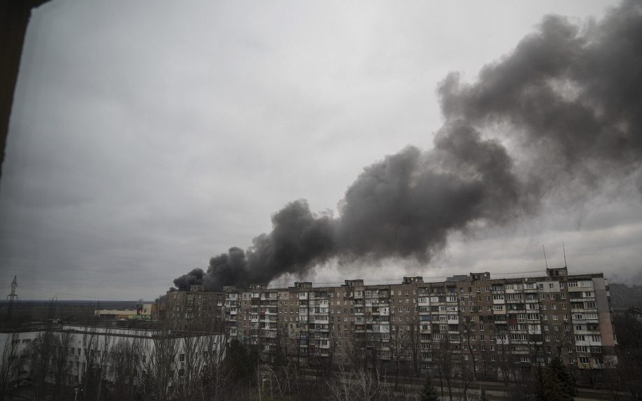 Humanitárius katasztrófa fenyeget Szumiban és Mariupolban