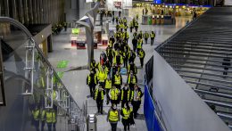 Sztrájkolnak a frankfurti reptér dolgozói