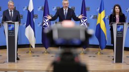 Svédország vasárnap dönt a NATO-csatlakozás beadásáról