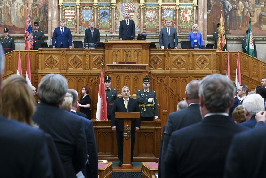 Orbán: ez az évtized a veszélyek, a bizonytalanság és a háborúk kora lesz