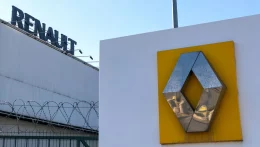 A Renault oroszországi gyárai állami tulajdonba kerülnek