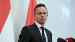 Szijjártó Péter : elegünk van a nyugatról érkező kritikákból