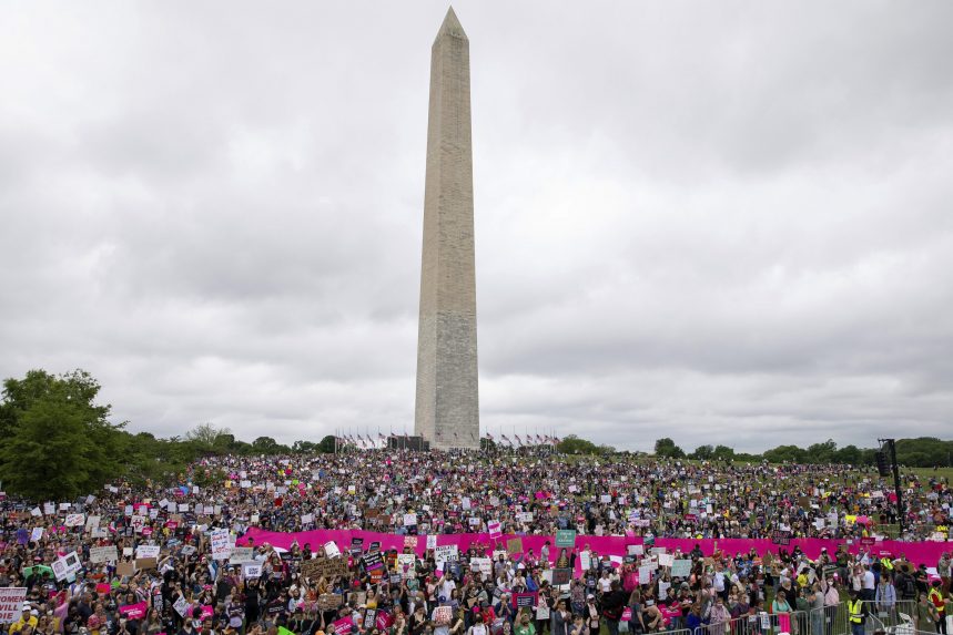 A Fehér Ház készül az amerikai társadalmat megosztó abortusztörvény eltörlésére