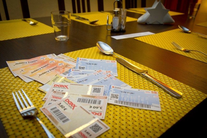 Szeptember elsejétől 4,80 euróra növekszik az ebédjegyek értéke