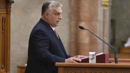 Orbán Viktor: Az Oroszország elleni uniós szankciók Európának is hatalmas károkat okoznak