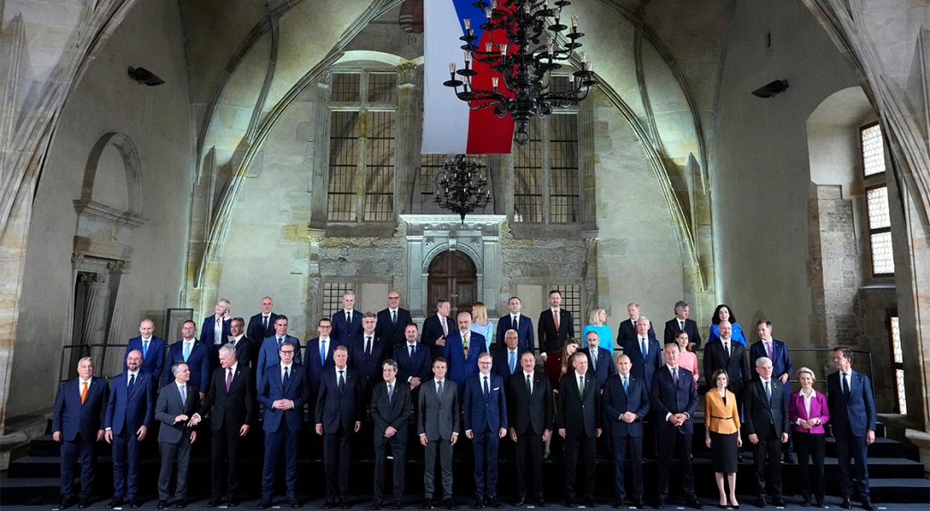 Európa biztonságáról és gazdaságáról tárgyaltak Prágában az európai állam- és kormányfők