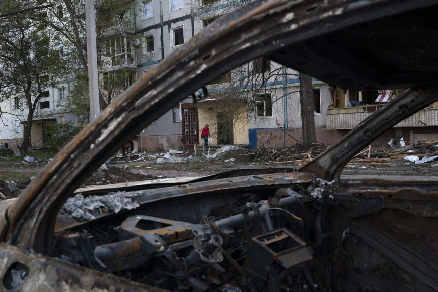 A kijevi régiót és Zaporizzsja városát is bombázták éjszaka az oroszok