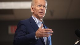 Joe Biden Hszi Csin-ping kínai elnökkel találkozik