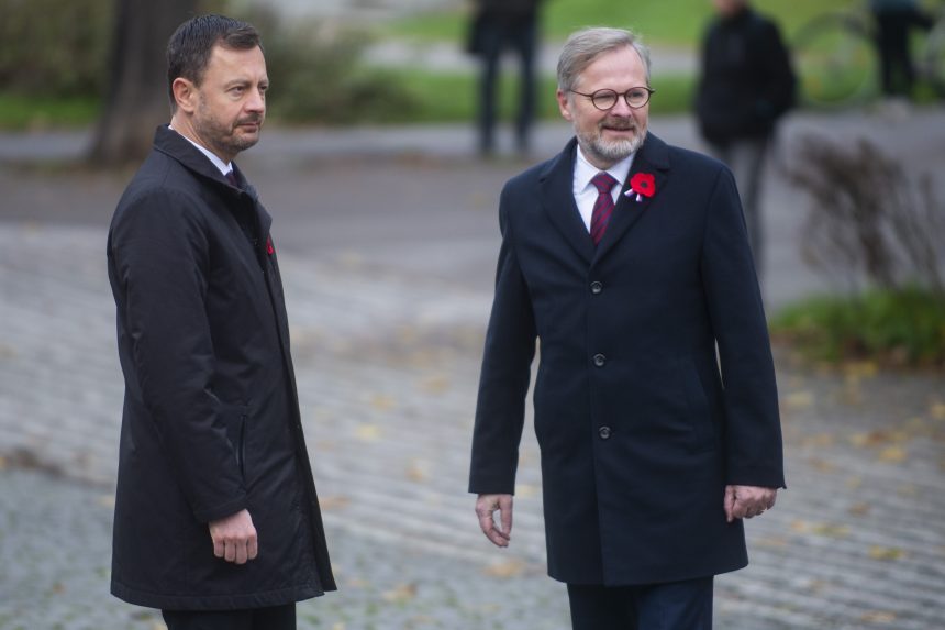 A cseh és a szlovák kormányfő volt az RTVS vasárnapi politikai vitaműsorának a vendége