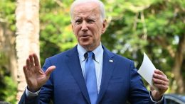 Biden igazságosnak tartja, hogy a Nemzetközi Büntetőbíróság elfogatóparancsot adott ki Putyin ellen