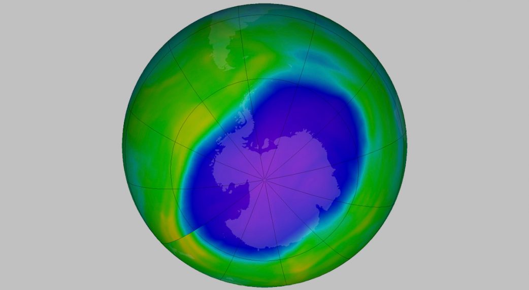 Lassan ugyan, de gyógyul a Földet védő ózonréteg
