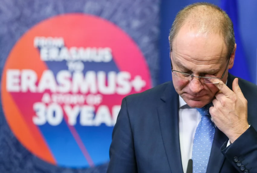 Navracsics Tibor lemondana, ha az ő hibája miatt nem sikerülne megegyezni az Erasmus-pénzekről