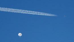 A kínai hírszerző ballon maradványait elemzi Washington