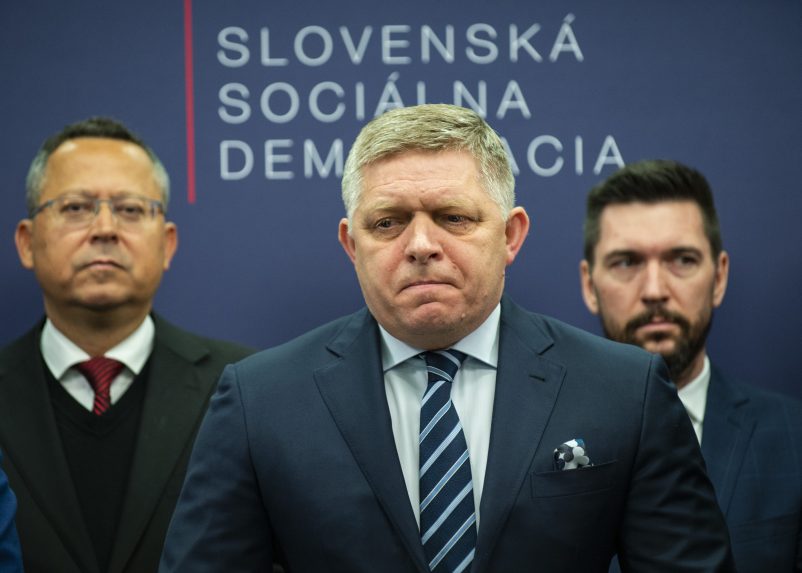 Ha március elején lenne a választás, a Smer-SD nyerné a Hlas-SD és a PS előtt