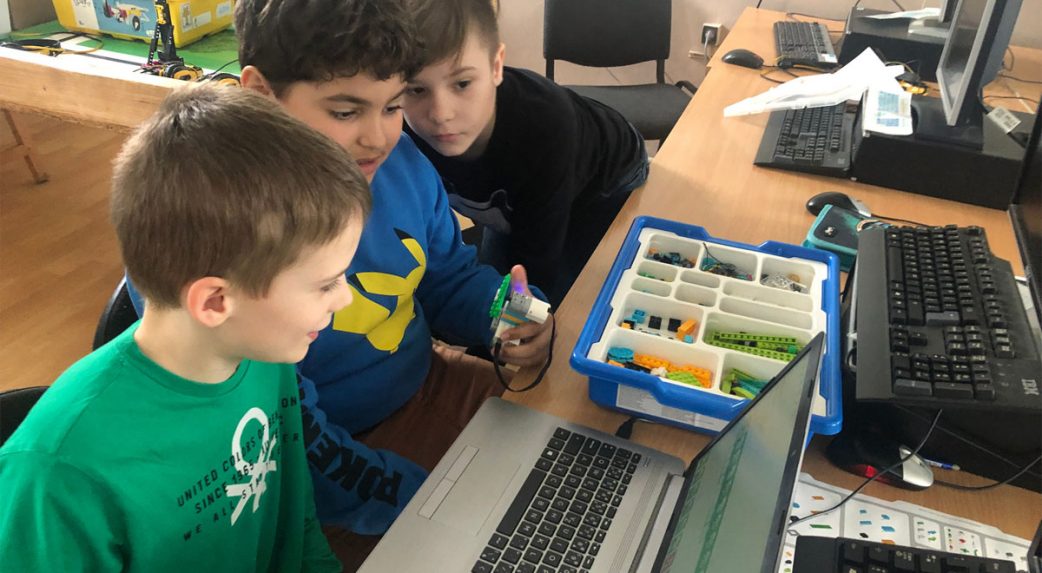 Új projektjében a digitális készségek fejlesztésére koncentrál a szaktárca
