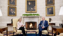 Joe Biden és Ursula Von der Leyen Washingtonban találkoztak