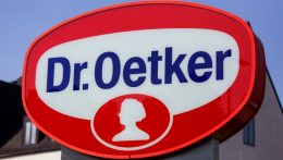 Bezárja szlovákiai üzemét a Dr. Oetker