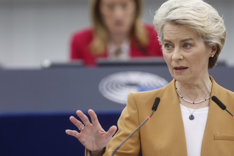 Ursula von der Leyen is örül a vészhelyzet végének