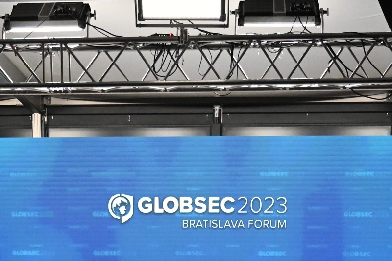 Prágában tartják idén a Globsec konferenciáját, Szlovákiát korábbi miniszterek és az ellenzék képviseli