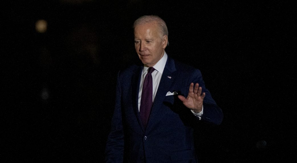 Széles körű szankciós felhatalmazást adott ki Joe Biden Oroszország ellen