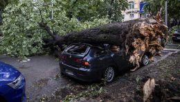 Súlyos jégeső és szél pusztított Észak-Olaszországban