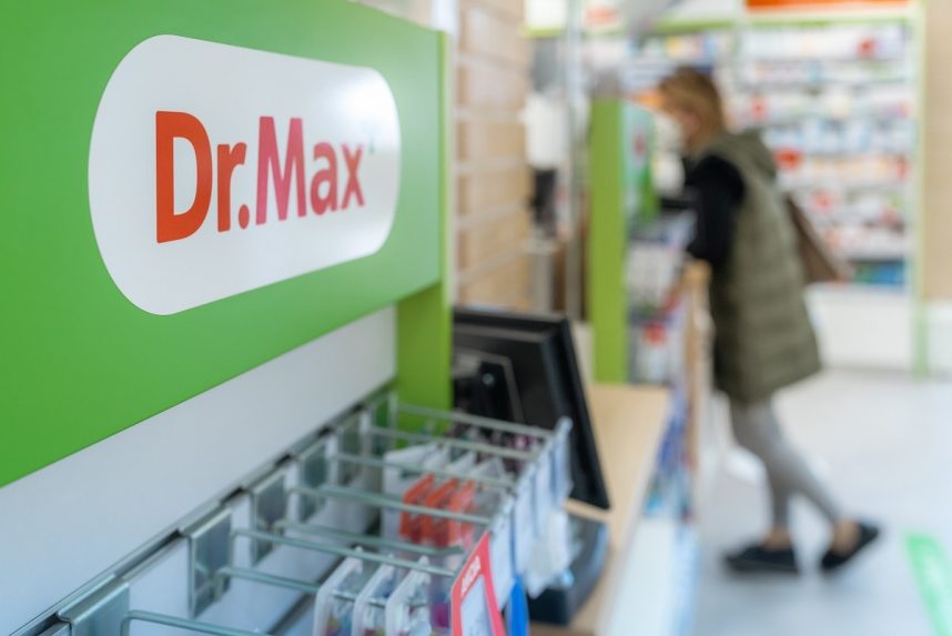 35 gyógyszertárt vett át a Dr. Max a konkurens Apotheke Slovakiától