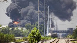 Több száz erdőtűz tombolt a hétvégén Louisianában