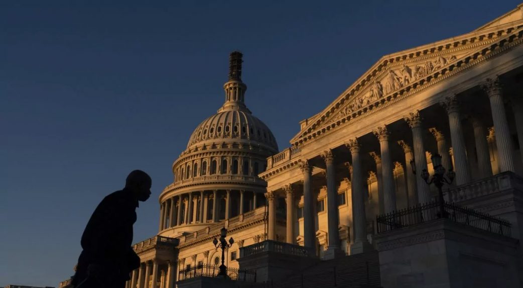 Megbénult az amerikai törvényhozás a republikánusok belső viszálya miatt