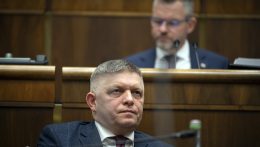 Fico bizalmat kért kormányának a parlamenti képviselőktől