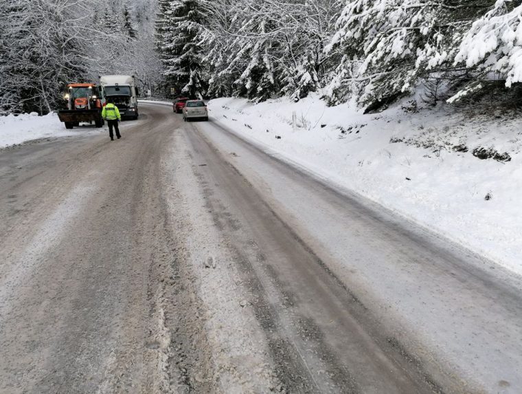 Lezárták a forgalom elől a Dóvali-hágót