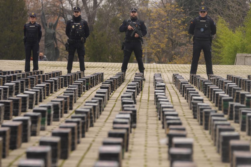 2 tonna kokaint foglaltak le a portugál partok közelében