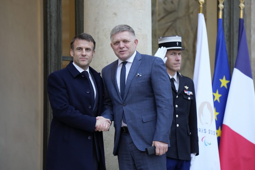 Macron: Fico nagyon közel áll Oroszországhoz