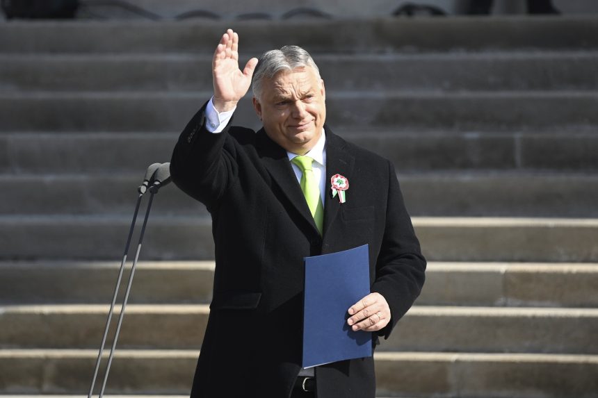 Orbán: A liberálisokat a történelem szemétdombjára küldjük, ahogy a kommunistákkal tettük