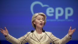 Az Európai Néppárt megerősítette, hogy von der Leyen lesz a csúcsjelöltjük