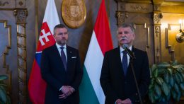 Budapestre látogat Peter Pellegrini