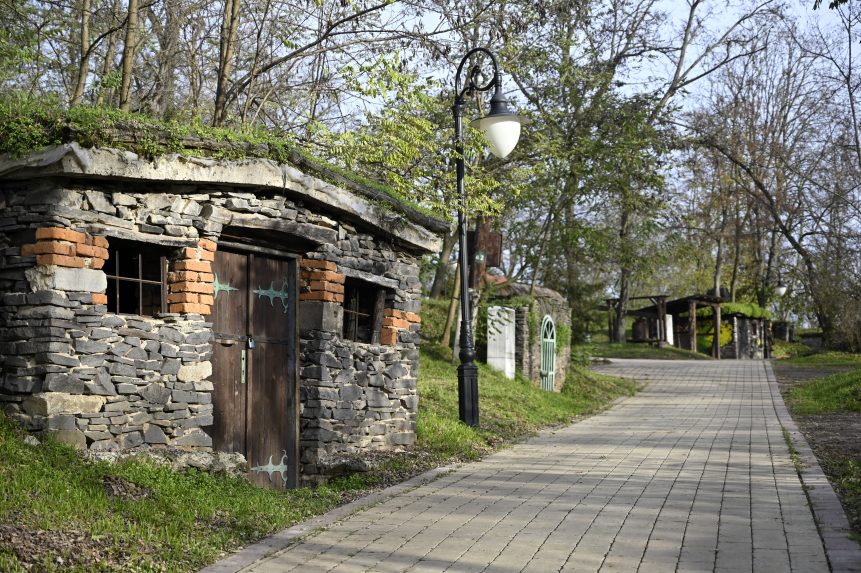 A tufába vájt pincék titkai a Bodrogközben