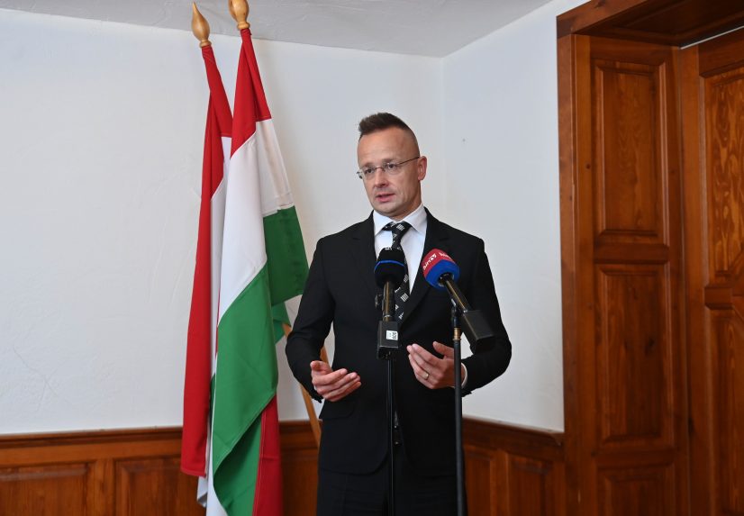 Szijjártó Péter magyar külügyminiszter is részt vesz a svájci Ukrajna-békecsúcson