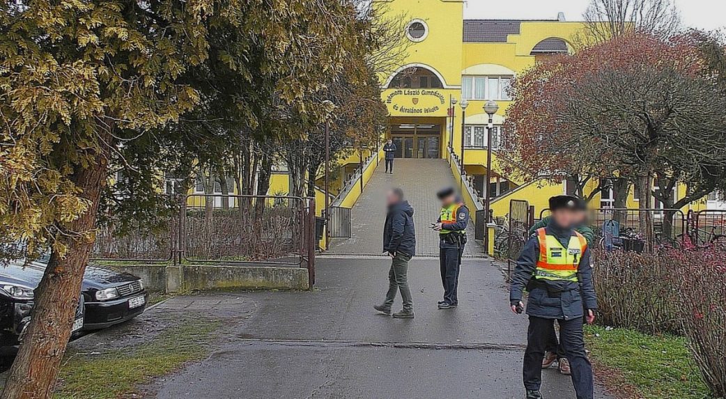 Az iskolák bombafenyegetései után a magyarországi titkosszolgálatok a Szlovákia szolgálatoktól kérnek tanácsot