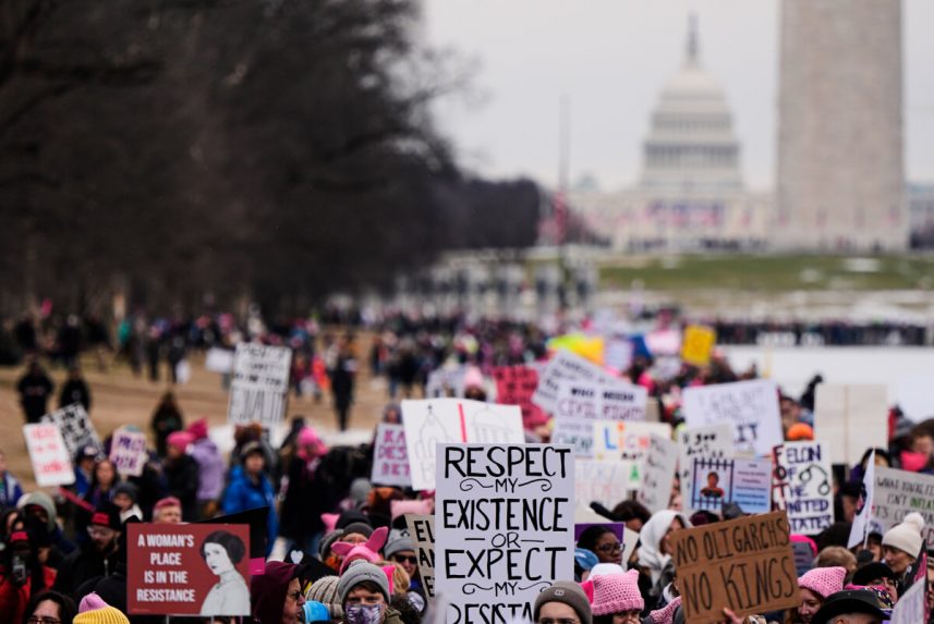 Több ezren tiltakoztak Donald Trump ellen Washingtonban