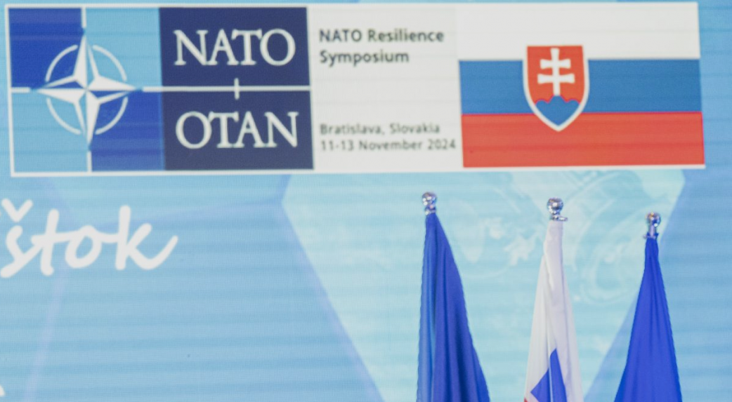 Szlovákia katonákat küldhet a NATO ukrajnai műveletéhez