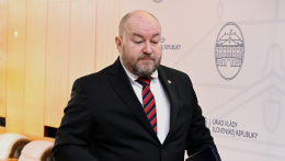 A főügyész életjáradékával kapcsolatos kérdéseket akar feltenni a koalíciós tanácsban Rudolf Huliak