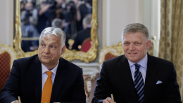 Fico és Orbán memorandumot írt alá a határon átnyúló fejlesztésekről