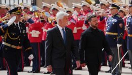 Rácz András: Putyin elszigeteltsége az ünnepi ceremónián résztvevők névsorán lesz látható