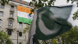 Pakisztán és India atomfegyvere inkabb önmérsékletre inti a feleket