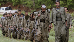 Negyven év után véglegesen feloszlott a kurd terrorszervezet