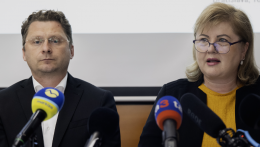 Egyezséget kötött az orvosi és az ápolói szakszervezet, kritikus a nővérhiány