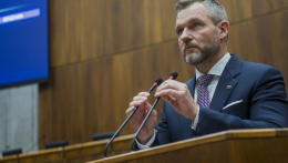 A köztársasági elnök is beszédet mond szerdán a parlamentben
